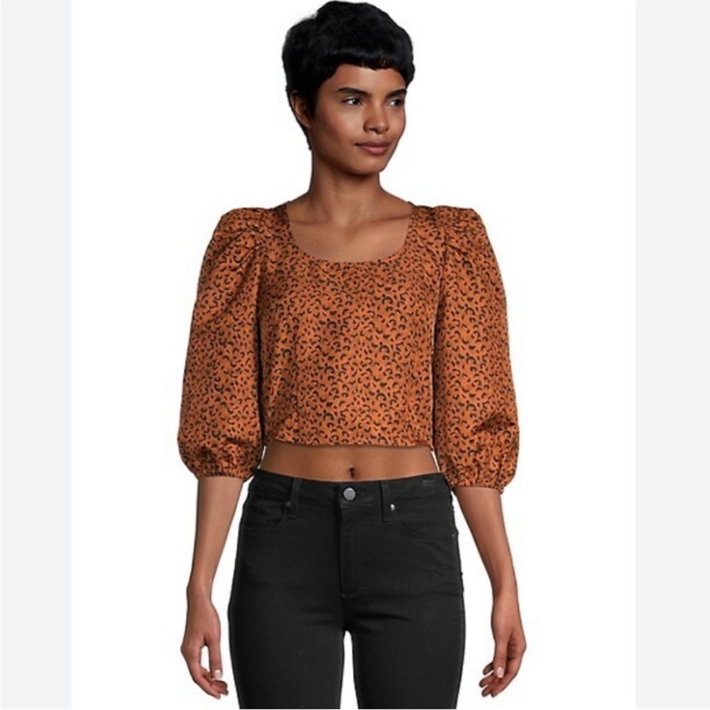 Levi's crop top